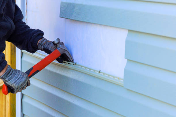 Reliable Siding Inspection contractor in Olney, IL by Squared Siding